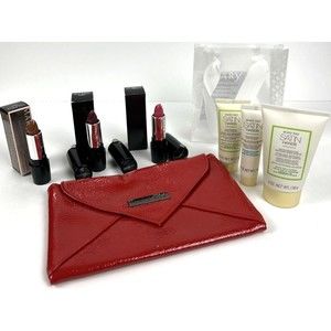 Mary Kay Signature Lipstick and Satin Hands Gift Bag set - 3 Signature Lipsticks